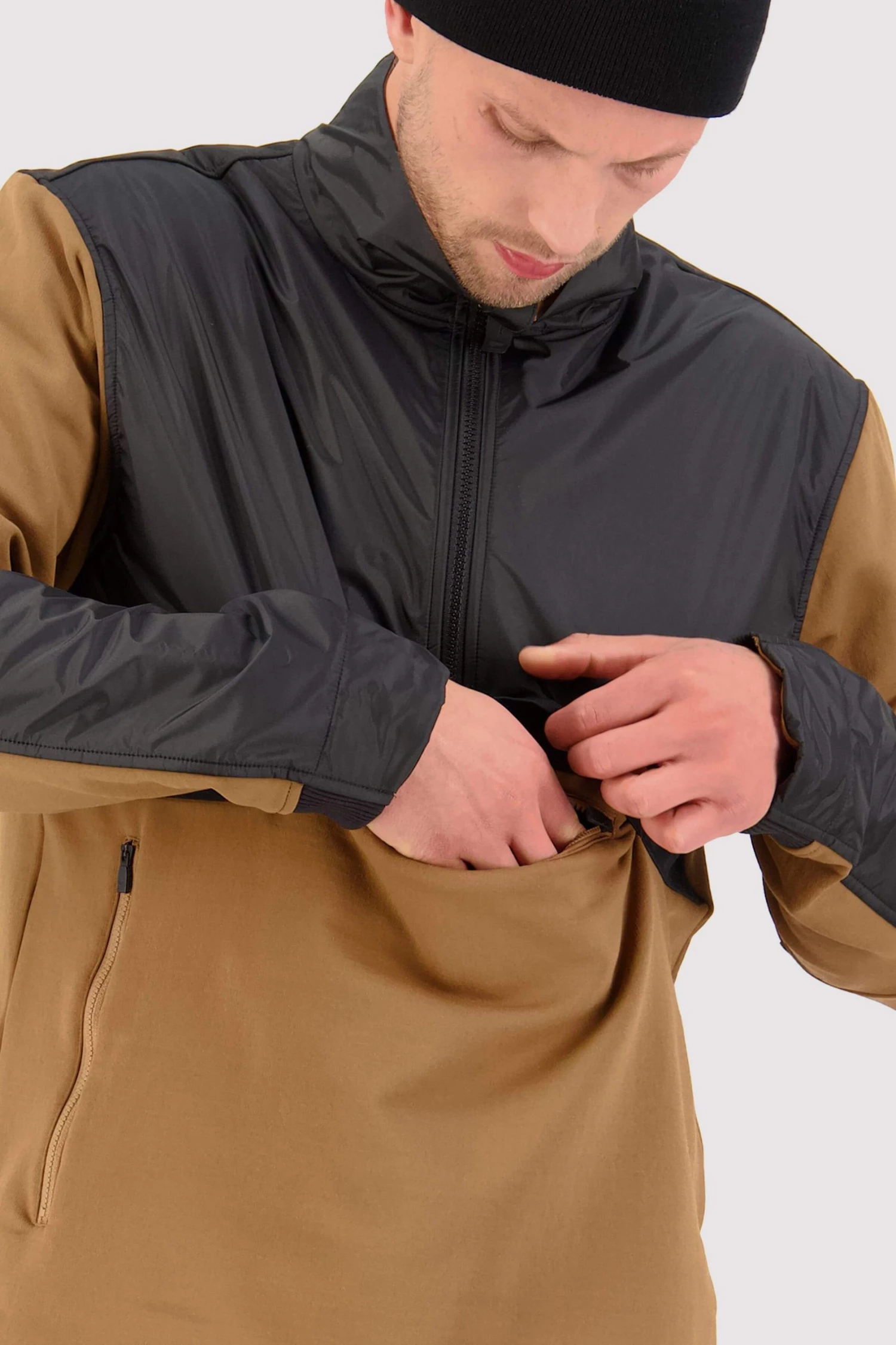 Mons Royale Decade Merino Fleece Pullover - Toffee 3 Mons Royale Decade Merino Fleece Pullover - Toffee