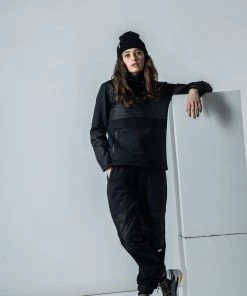 Mons Royale Decade Merino Fleece Pullover - Black