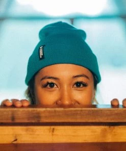 Mons Royale McCloud Beanie - Marina 9 Mons Royale McCloud Beanie - Marina